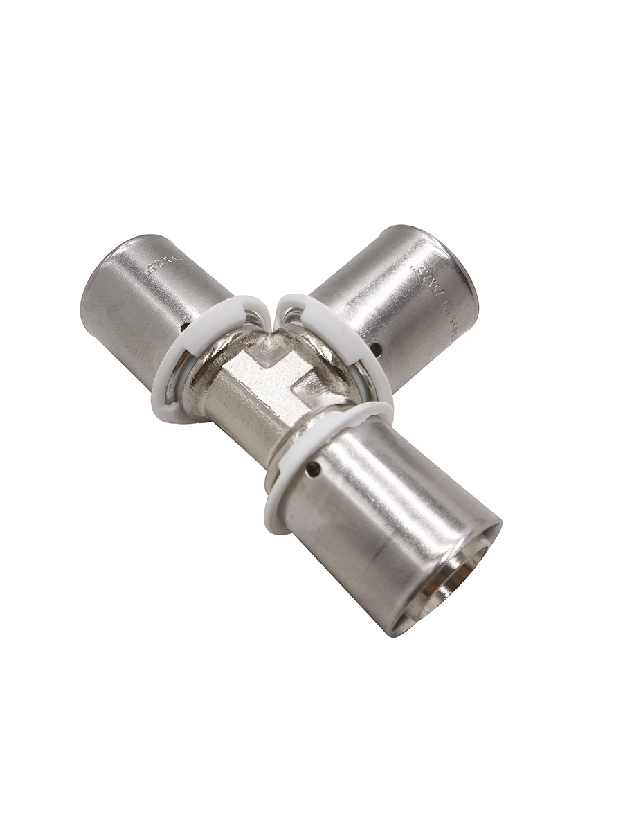 3/4" EQUAL TEE COMPRESSED FLEXIBLE TUBING