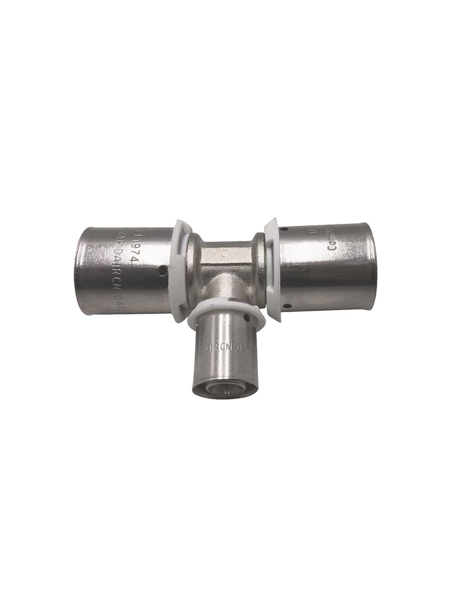 1" REDUCING TEE FITTING, DROP LEG 3/4" COMPRESSED FLEXIBLE TUBING